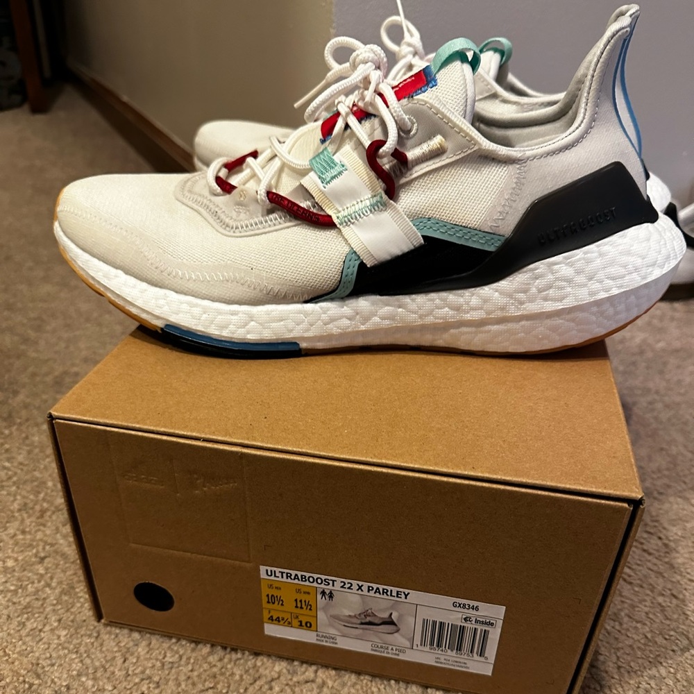 Adidas Ultraboost 22 Parley